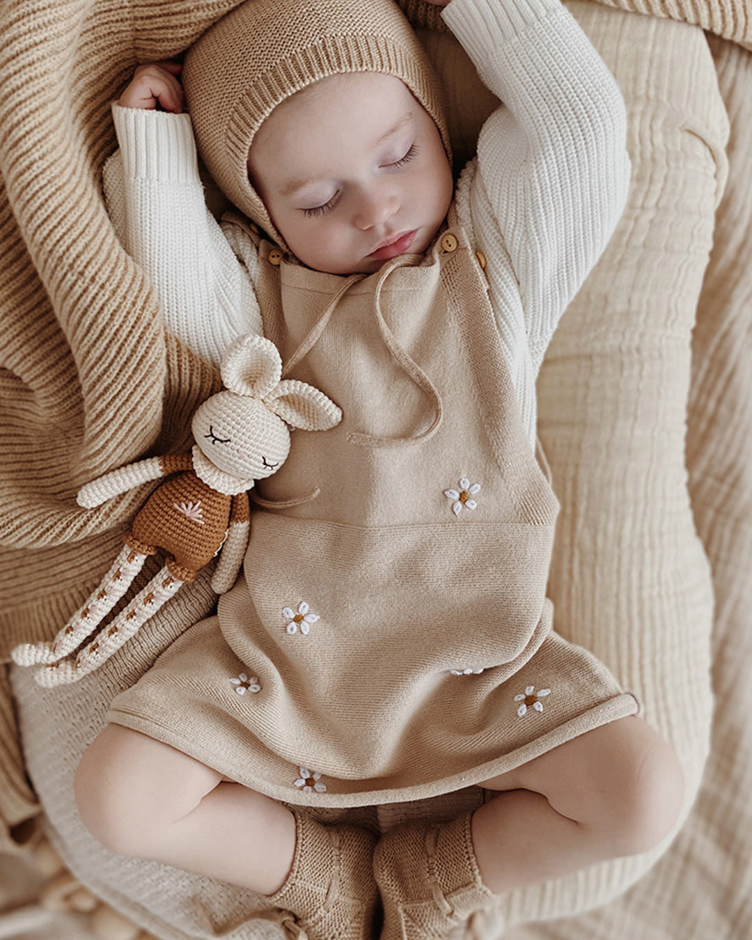 Patti Oslo Norge Bonnie Kaninen Kosebamse | rosa flower tights Organic Soft Toys