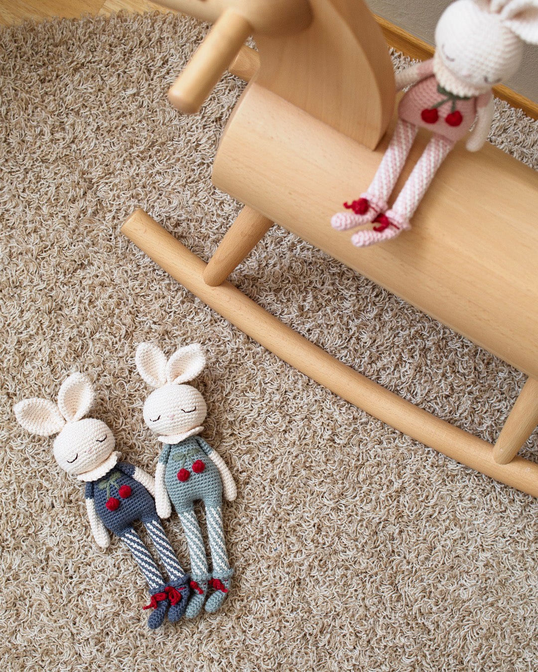 Patti Oslo Norge Britney Bunny Cherry Blossom I baby blue Organic Soft Toys