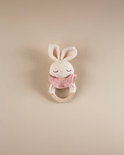Patti Oslo Norge Bunny the Teething Ring I rosa Teething Rings & Rattles & Baby Gym Toys