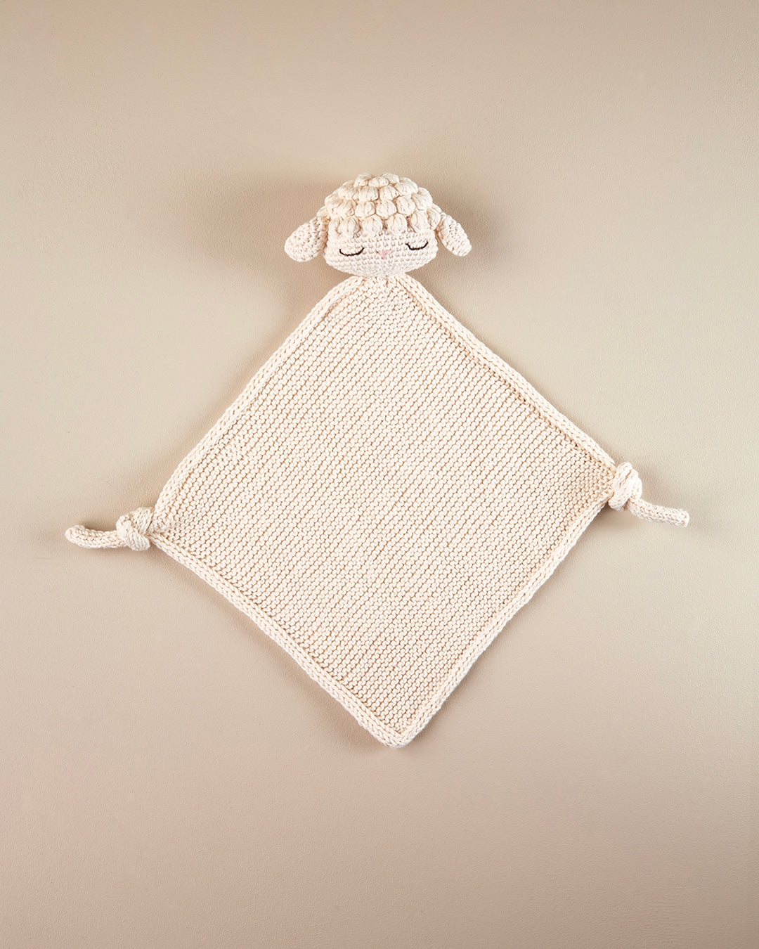 Patti Oslo Norge Cuddle Cloth Lamb | cream Cuddle Cloths