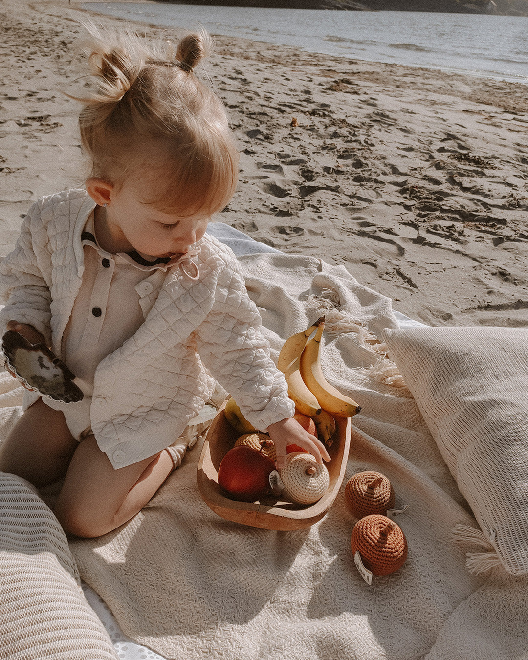 Patti Oslo Norge Eple Rangle | greenish Teething Rings & Rattles & Baby Gym Toys