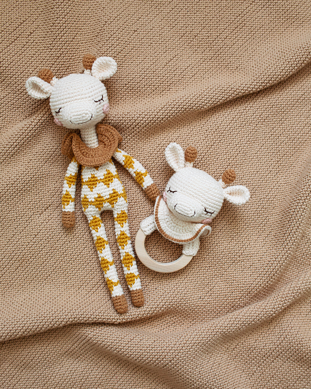 Patti Oslo Norge Goldie Sjiraffen Bitering | caramel Teething Rings & Rattles & Baby Gym Toys