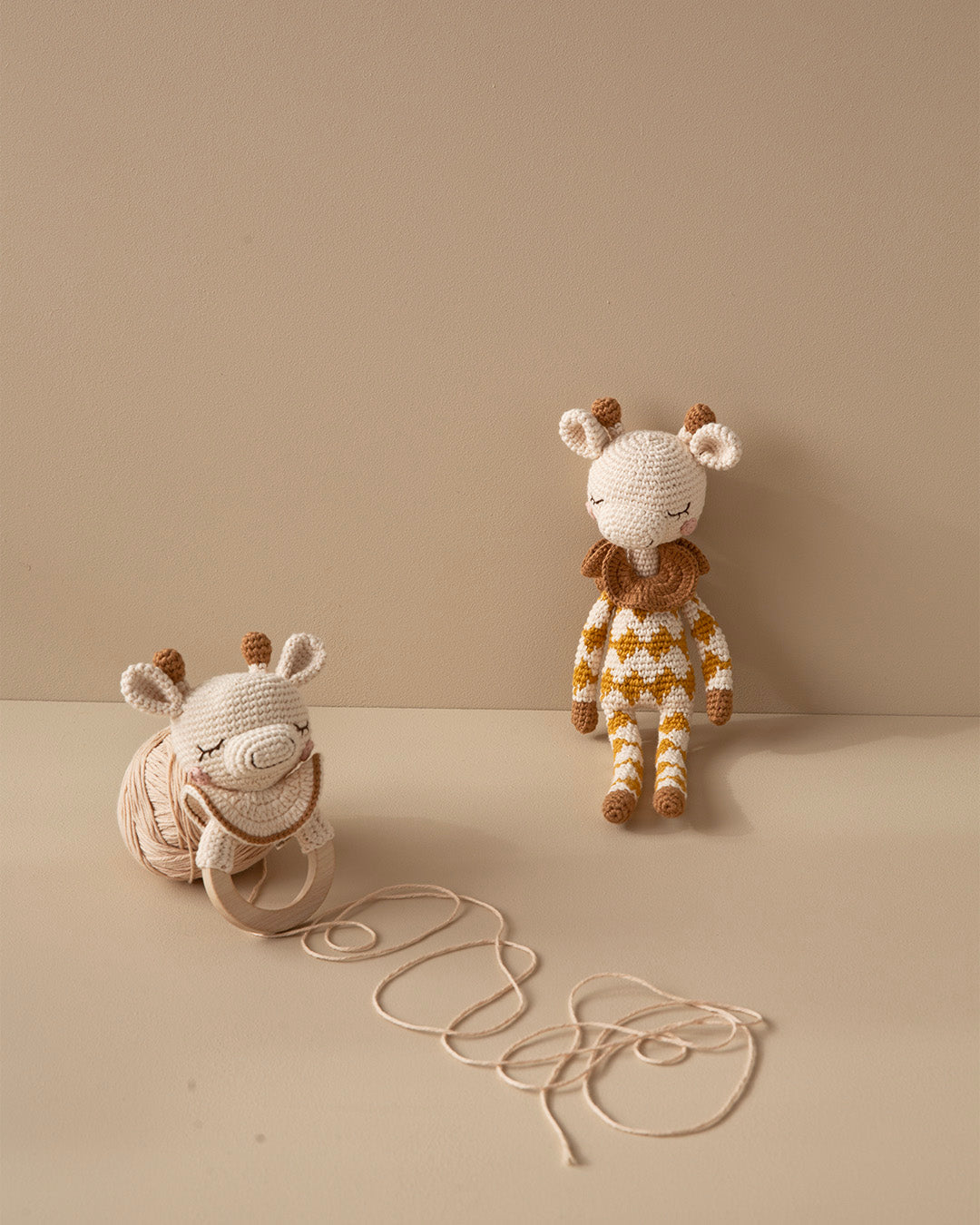 Patti Oslo Norge Goldie Sjiraffen Bitering | caramel Teething Rings & Rattles & Baby Gym Toys