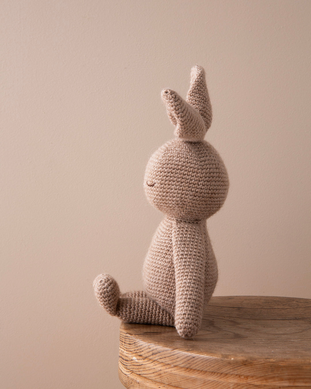 Patti Oslo Norge Kanin Kosebamse | Ull - beige Organic Soft Toys