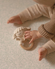 Patti Oslo Norge Lam Bitering | ecru Teething Rings & Rattles & Baby Gym Toys