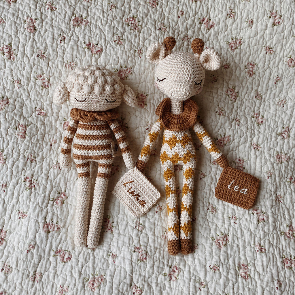 Patti Oslo Norge Personalised Goldie Giraffe | ochre overall Organic Soft Toys