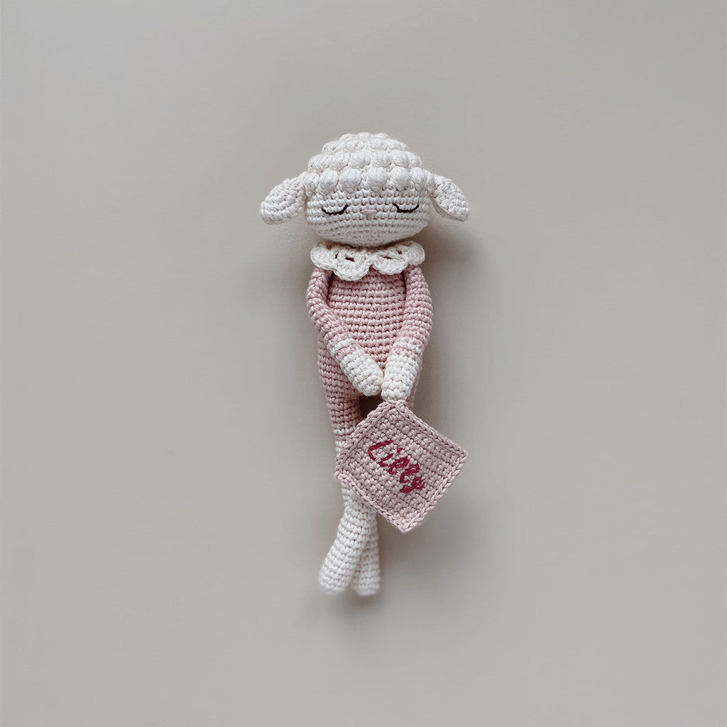 Patti Oslo Norge Personalised Lilli Lamb I rosa Organic Soft Toys