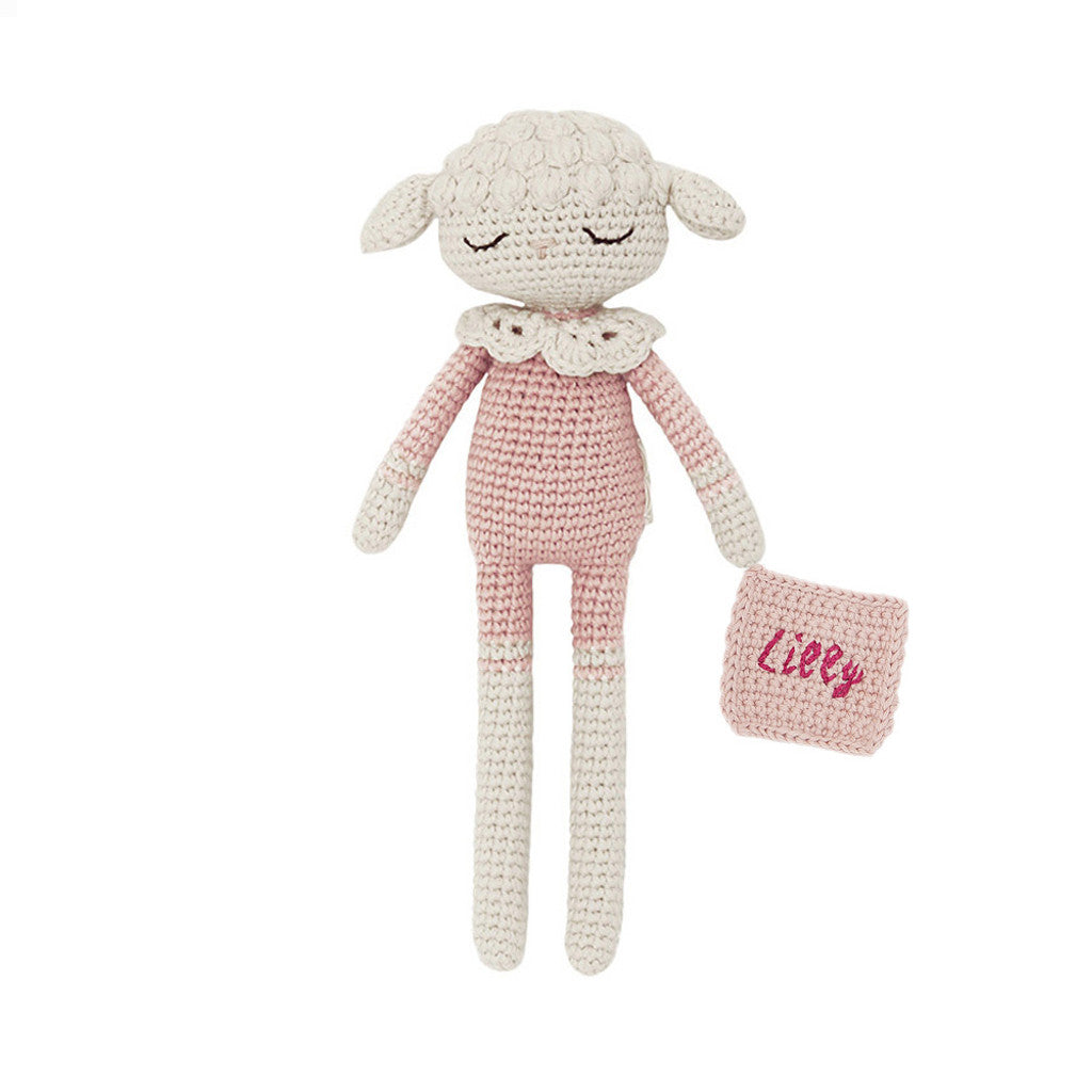 Patti Oslo Norge Personalised Lilli Lamb I rosa Organic Soft Toys Rosa napkin, dark pink font