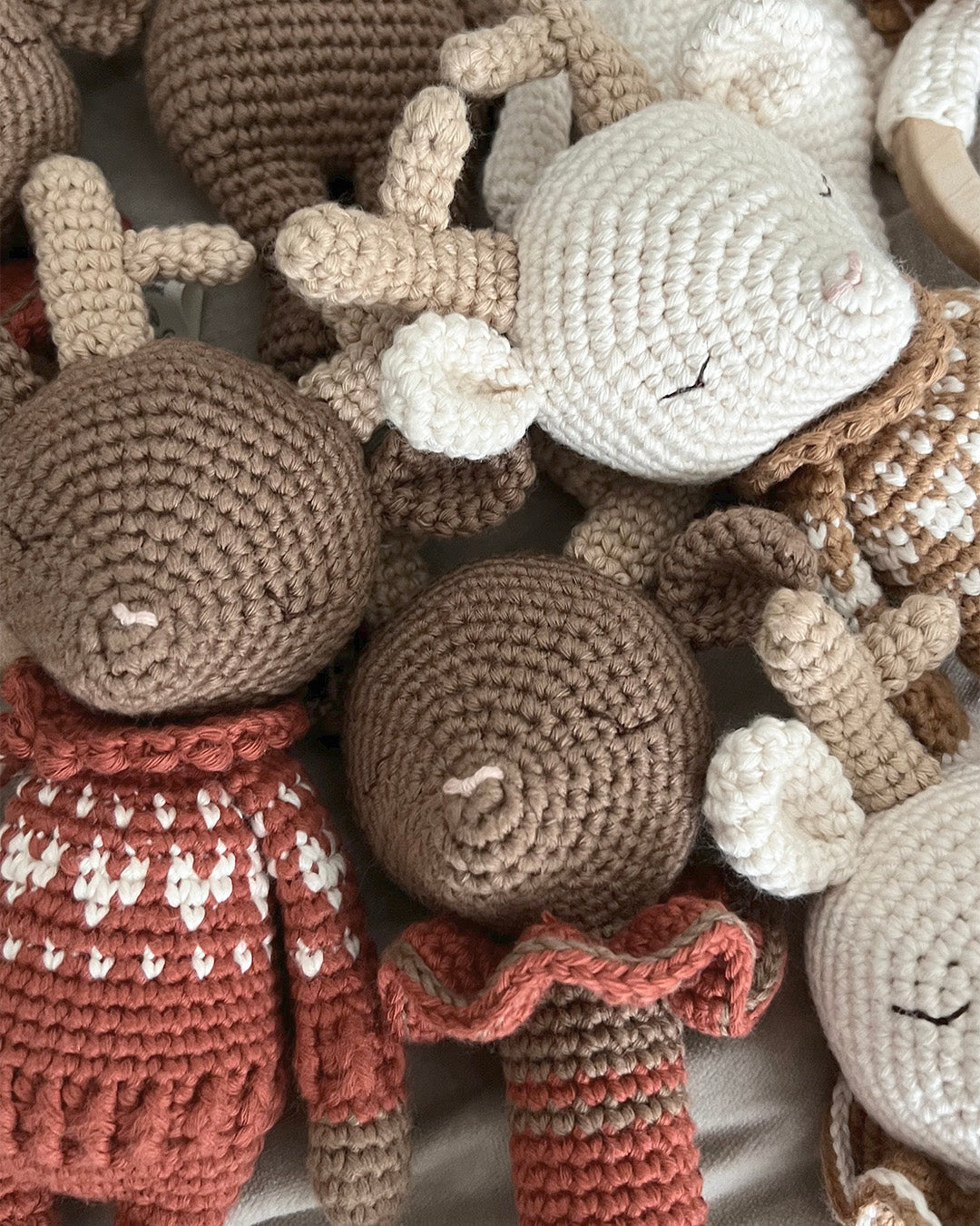 Patti Oslo Norge Robin Reindeer I hearts sweater brown Organic Soft Toys