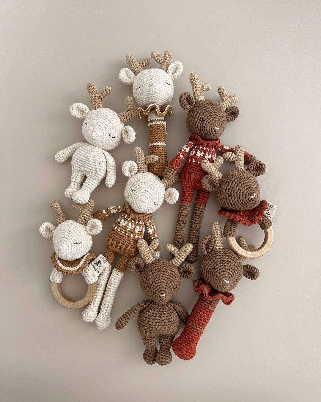Patti Oslo Norge Robin Reinsdyr | Hjertegenser | caramel Organic Soft Toys
